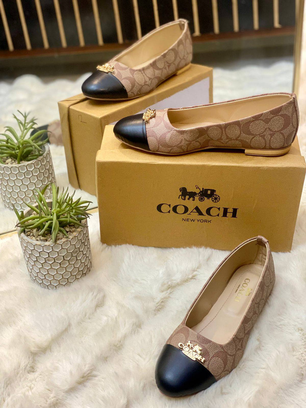 Coach Pumps Beige