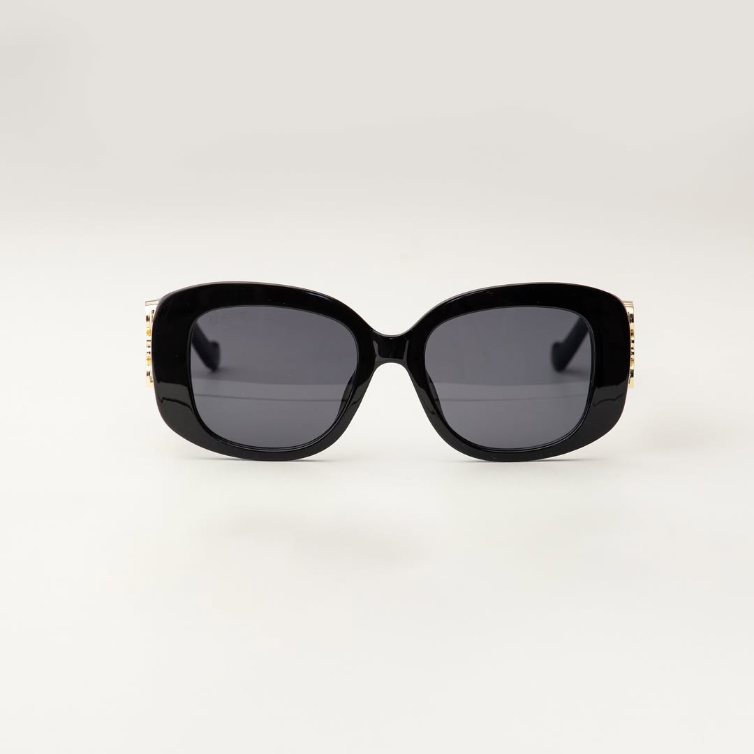 Black Vibe Sunglasses