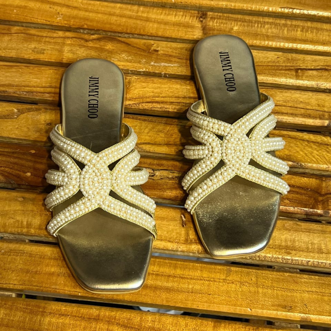 Pearl Embellished Black Flat Slippers Fown