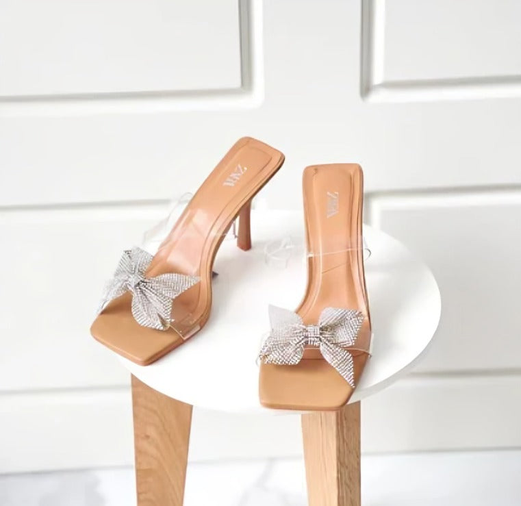 TRANSPERENT BOWSTRAP KITTI HEEL