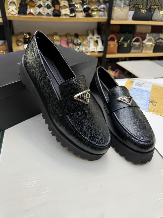 Gents Shoes prada black