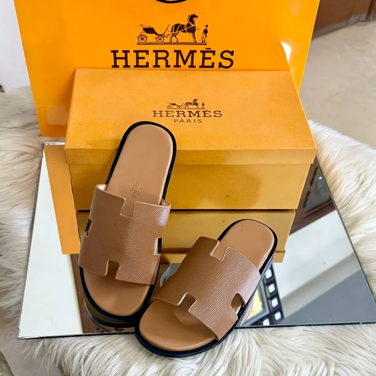Hermes Men's Slippers (Brown)