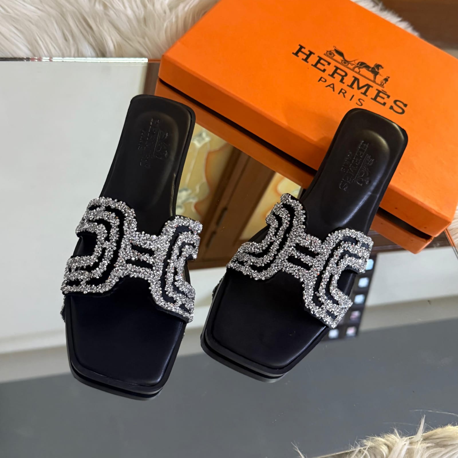 H Glam Crystal Flats – Fashion Aura